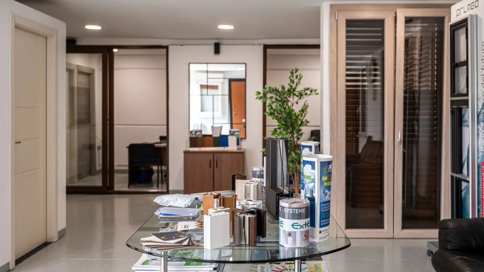 vieni a trovarci nel nostro show room di sassari